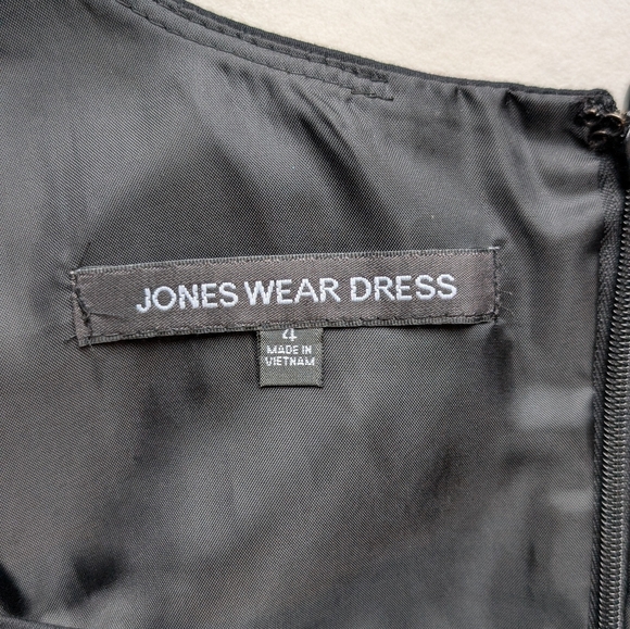 Jones Wear Dress Black White Polka Dot Cotton Blend Fit Flare Size 4 (S) NWT - Picture 10 of 14